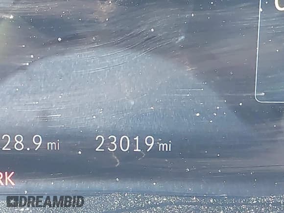 ✅ 2024 Mercedes-Benz GLE 450 • VIN: 4JGFB5KBXRB177362 • Lot: 42270719. Listed on IAAI with 23,019 mi. Free auction sales archive from the USA and detailed vehicle history report at DreamBid. Image 15.