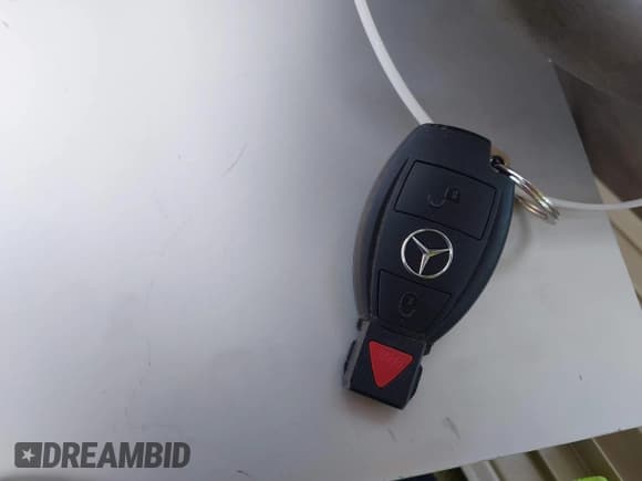 ✅ 2004 Mercedes-Benz SL 500 • VIN: WDBSK75F04F070592 • Lot: 42484950. Listed on IAAI with Not provided. Free auction sales archive from the USA and detailed vehicle history report at DreamBid. Image 11.