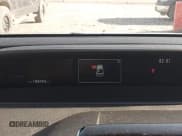 ✅ 2017 Toyota Prius Plus • VIN: JTDKARFP7H3044490 • Lot: 43642315. Wystawiony na IAAI z przebiegiem 188 452 mil. Bezpłatny archiwum sprzedaży aukcyjnych z USA i szczegółowy raport historii pojazdu na DreamBid. Zdjęcie 7.