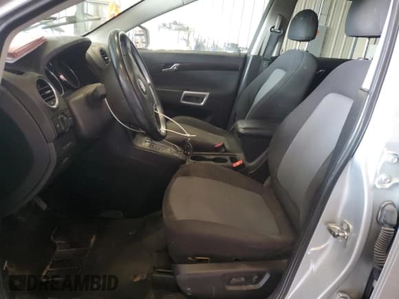 ✅ 2013 Chevrolet Captiva Sport LS • VIN: 3GNAL2EK8DS635510 • Lot: 44644125. Wystawiony na Copart z przebiegiem 112 596 mil. Bezpłatny archiwum sprzedaży aukcyjnych z USA i szczegółowy raport historii pojazdu na DreamBid. Zdjęcie 7.