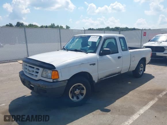 ✅ 2003 Ford Ranger XL • VIN: 1FTYR14U53PB53139 • Lot: 42943996. Listed on IAAI with 156,895 mi. Free auction sales archive from the USA and detailed vehicle history report at DreamBid. Image 2.