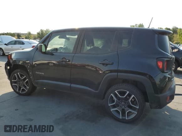 ✅ 2021 Jeep Renegade Jeepster • VIN: ZACNJDAB7MPM41647 • Лот: 66672935. Опубликован ранее на Copart с пробегом 51 969 миль. Бесплатный доступ к архиву аукционных продаж из США и подробный отчёт об истории автомобиля на DreamBid. Изображение 2.