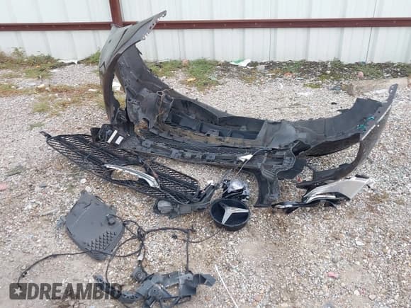 ✅ 2017 Mercedes-Benz GLE 350 • VIN: 4JGDA5JB0HA947083 • Lot: 43064425. Wystawiony na IAAI z przebiegiem 81 269 mil. Bezpłatny archiwum sprzedaży aukcyjnych z USA i szczegółowy raport historii pojazdu na DreamBid. Zdjęcie 11.