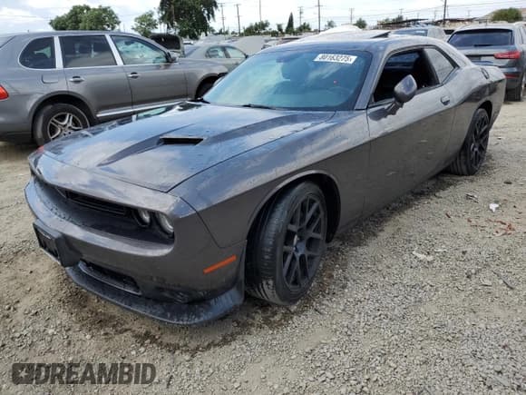 ✅ 2015 Dodge Challenger R/T Scat Pack • VIN: 2C3CDZFJXFH710022 • Lot: 80163275. Wystawiony na Copart z przebiegiem 76 772 mil. Bezpłatny archiwum sprzedaży aukcyjnych z USA i szczegółowy raport historii pojazdu na DreamBid. Zdjęcie 1.