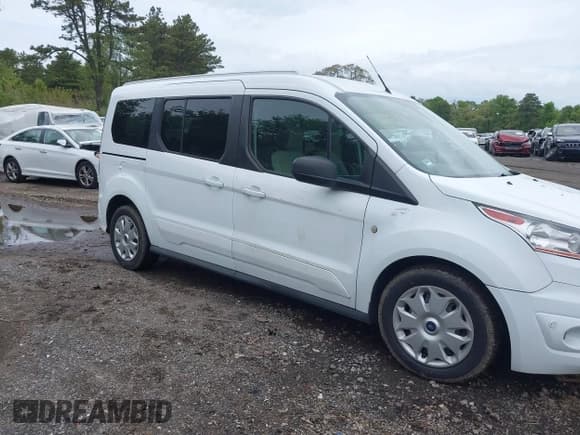 ✅ 2017 Ford Transit Connect XLT • VIN: NM0GS9F79H1328358 • Lot: 42260173. Listed on IAAI with 65,182 mi. Free auction sales archive from the USA and detailed vehicle history report at DreamBid. Image 12.