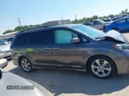 ✅ 2013 Toyota Sienna SE • VIN: 5TDXK3DCXDS360801 • Lot: 43443987. Listed on IAAI with 98,224 mi. Free auction sales archive from the USA and detailed vehicle history report at DreamBid. Image 13.