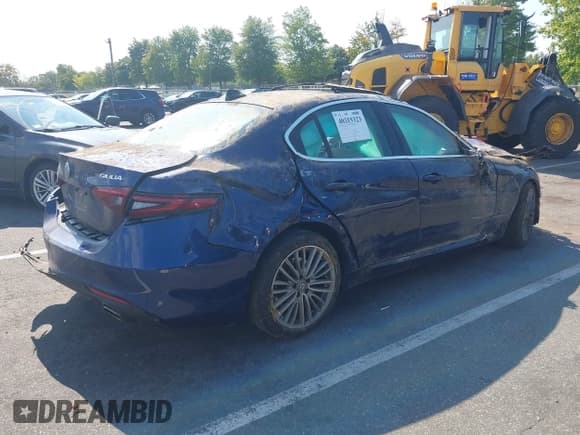 ✅ 2017 Alfa Romeo Giulia Ti • VIN: ZARFAEEN8H7530072 • Лот: 40315323. Опубликован ранее на IAAI с пробегом 56 694 миль. Бесплатный доступ к архиву аукционных продаж из США и подробный отчёт об истории автомобиля на DreamBid. Изображение 4.