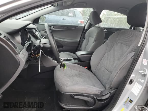 ✅ 2013 Hyundai Sonata GLS • VIN: 5NPEB4AC7DH760399 • Lot: 73573874. Listed on Copart with 155,240 mi. Free auction sales archive from the USA and detailed vehicle history report at DreamBid. Image 7.