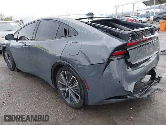 ✅ 2024 Toyota Prius LE • VIN: JTDADABUXR3009783 • Lot: 41789305. Wystawiony na IAAI z przebiegiem 46 091 mil. Bezpłatny archiwum sprzedaży aukcyjnych z USA i szczegółowy raport historii pojazdu na DreamBid. Zdjęcie 3.