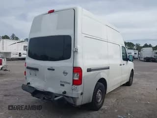✅ 2016 Nissan NV Cargo S • VIN: 1N6BF0LY1GN804942 • Lot: 43753611. Wystawiony na IAAI z przebiegiem 392 873 mil. Bezpłatny archiwum sprzedaży aukcyjnych z USA i szczegółowy raport historii pojazdu na DreamBid. Zdjęcie 4.