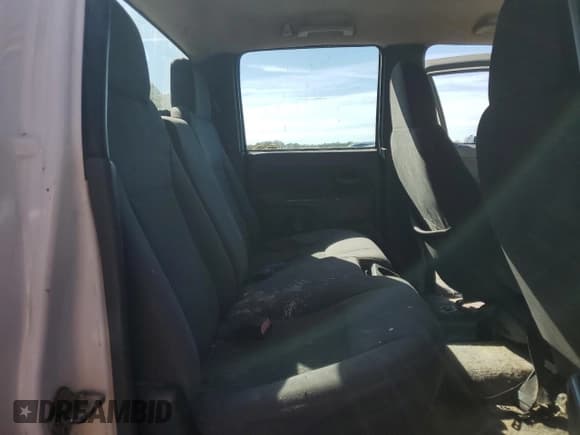 ✅ 2006 Chevrolet Colorado 2LT • VIN: 1GCDT136468180401 • Лот: 89681925. Опубликован ранее на Copart с пробегом 246 400 миль. Бесплатный доступ к архиву аукционных продаж из США и подробный отчёт об истории автомобиля на DreamBid. Изображение 10.