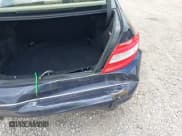 ✅ 2011 Mercedes-Benz C 300 Sport • VIN: WDDGF8BB2BR134569 • Лот: 42924310. Опубликован ранее на IAAI с пробегом 165 450 миль. Бесплатный доступ к архиву аукционных продаж из США и подробный отчёт об истории автомобиля на DreamBid. Изображение 6.