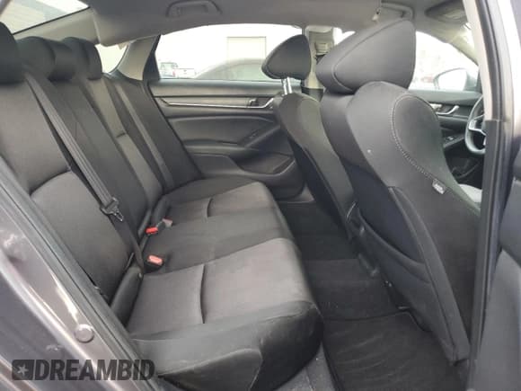 ✅ 2019 Honda Accord LX • VIN: 1HGCV1F19KA005992 • Lot: 85936025. Listed on Copart with 63,250 mi. Free auction sales archive from the USA and detailed vehicle history report at DreamBid. Image 10.