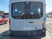 ✅ 2018 Ford Transit Passenger XL • VIN: 1FBAX2CM0JKA43564 • Lot: 41643758. Wystawiony na IAAI z przebiegiem 54 755 mil. Bezpłatny archiwum sprzedaży aukcyjnych z USA i szczegółowy raport historii pojazdu na DreamBid. Zdjęcie 16.
