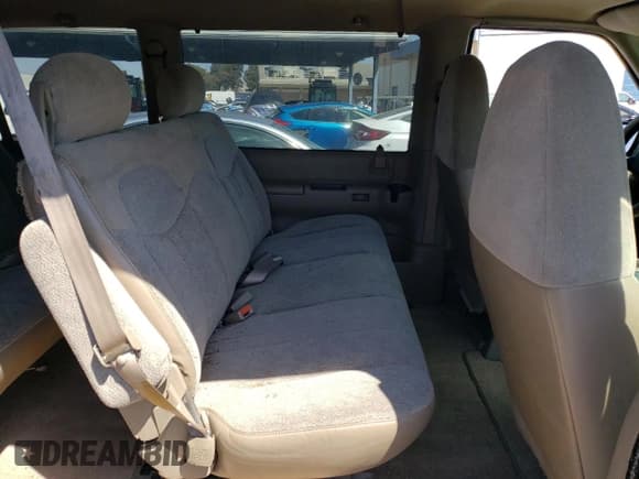 ✅ 1996 GMC Safari • VIN: 1GKDM19W3TB510312 • Lot: 69528134. Wystawiony na Copart z przebiegiem 106 226 mil. Bezpłatny archiwum sprzedaży aukcyjnych z USA i szczegółowy raport historii pojazdu na DreamBid. Zdjęcie 11.