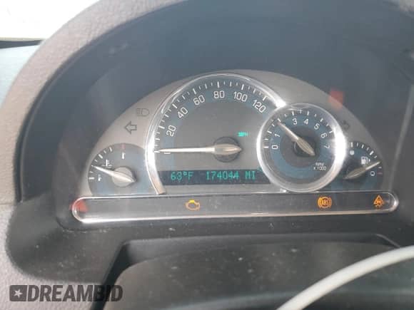 2009 Chevrolet HHR LS с VIN 3GNCA13B49S640187, выставлен на аукционе Copart как лот 77001884 с пробегом 174 044 миль миль и Чистый • Clean title. История ставок и продаж доступна на DreamBid. Изображение 9.