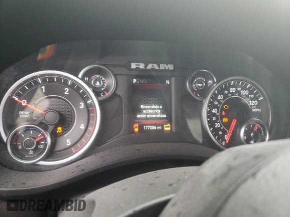 ✅ 2022 Ram 3500 Tradesman • VIN: 3C63RPGL4NG404280 • Лот: 46774575. Опубликован ранее на Copart с пробегом 177 086 миль. Бесплатный доступ к архиву аукционных продаж из США и подробный отчёт об истории автомобиля на DreamBid. Изображение 9.