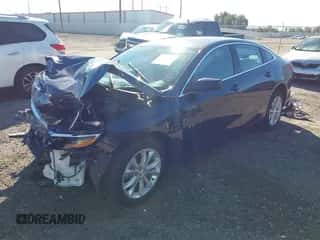 2025 Chevrolet Malibu LT z VIN 1G1ZD5ST3SF138060, wystawiony jako IAAI lot #43492375 z przebiegiem Nie podano mil oraz . Historia ofert i sprzedaży dostępna na DreamBid. Obrazek 2.