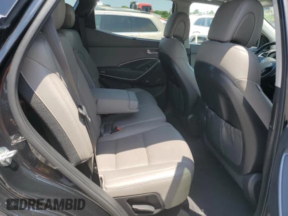 ✅ 2017 Hyundai Santa Fe Ultimate • VIN: 5XYZWDLA4HG479546 • Лот: 61655884. Опубликован ранее на Copart с пробегом 71 638 миль. Бесплатный доступ к архиву аукционных продаж из США и подробный отчёт об истории автомобиля на DreamBid. Изображение 10.