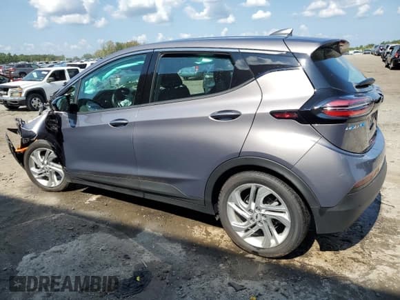 ✅ 2023 Chevrolet Bolt EV 1LT • VIN: 1G1FW6S0XP4202137 • Lot: 72589994. Wystawiony na Copart z przebiegiem Nie podano. Bezpłatny archiwum sprzedaży aukcyjnych z USA i szczegółowy raport historii pojazdu na DreamBid. Zdjęcie 2.