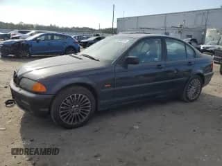 2001 BMW 3 Series 325i с VIN WBAAV33431EE26808, выставлен на аукционе Copart как лот 80392315 с пробегом 98 037 миль миль и Чистый • Clean title. История ставок и продаж доступна на DreamBid. Изображение 1.