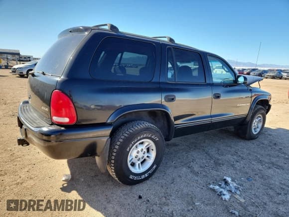 ✅ 1999 Dodge Durango • VIN: 1B4HS28Z9XF644192 • Lot: 82695095. Wystawiony na Copart z przebiegiem 151 459 mil. Bezpłatny archiwum sprzedaży aukcyjnych z USA i szczegółowy raport historii pojazdu na DreamBid. Zdjęcie 3.
