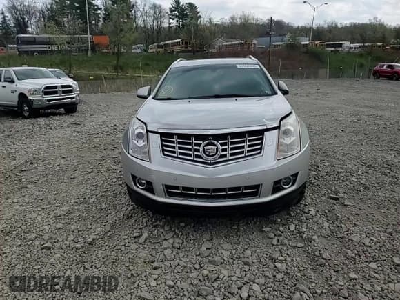 ✅ 2013 Cadillac SRX Performance Collection • VIN: 3GYFNHE38DS513891 • Лот: 53853865. Опубликован ранее на Copart с пробегом 159 473 миль. Бесплатный доступ к архиву аукционных продаж из США и подробный отчёт об истории автомобиля на DreamBid. Изображение 14.