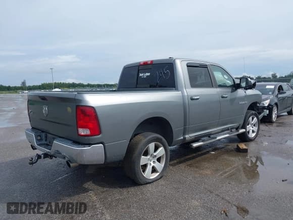 ✅ 2009 Dodge 1500 Sport • VIN: 1D3HB13T49J509564 • Lot: 40218170. Wystawiony na IAAI z przebiegiem Nie podano. Bezpłatny archiwum sprzedaży aukcyjnych z USA i szczegółowy raport historii pojazdu na DreamBid. Zdjęcie 4.