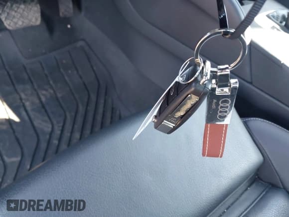 ✅ 2020 Audi A3 S line Premium • VIN: WAUBEGFF5LA098209 • Lot: 41640790. Listed on IAAI with 36,057 mi. Free auction sales archive from the USA and detailed vehicle history report at DreamBid. Image 11.