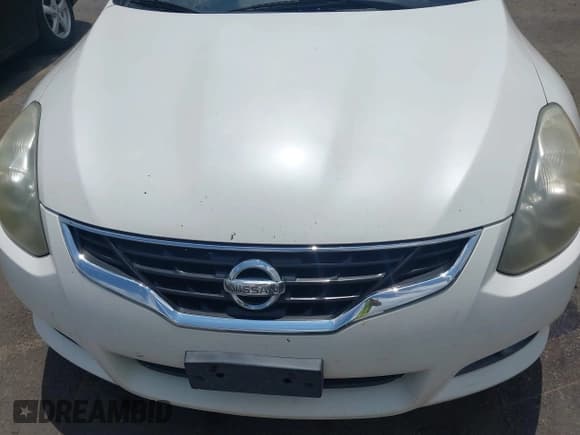 ✅ 2010 Nissan Altima S • VIN: 1N4AL2EPXAC160910 • Лот: 42873473. Опубликован ранее на IAAI с пробегом 263 871 миль. Бесплатный доступ к архиву аукционных продаж из США и подробный отчёт об истории автомобиля на DreamBid. Изображение 6.