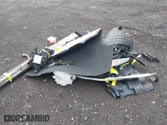 ✅ 2021 Mazda 3 S • VIN: JM1BPAAL3M1313269 • Лот: 42529926. Опубликован ранее на IAAI с пробегом 59 593 миль. Бесплатный доступ к архиву аукционных продаж из США и подробный отчёт об истории автомобиля на DreamBid. Изображение 12.