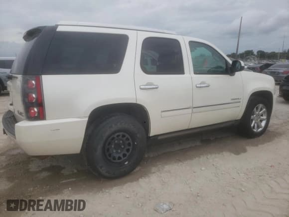 ✅ 2012 GMC Yukon Denali • VIN: 1GKS1EEF6CR100141 • Lot: 91658055. Listed on Copart with Not provided. Free auction sales archive from the USA and detailed vehicle history report at DreamBid. Image 3.