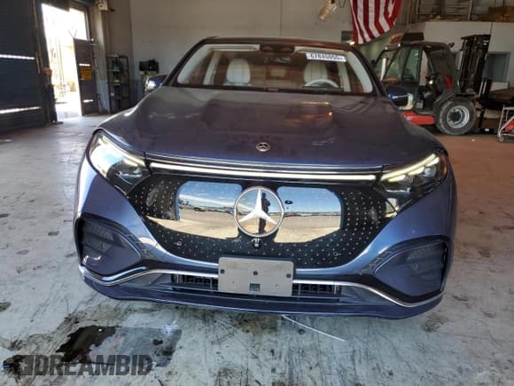 ✅ 2023 Mercedes-Benz EQS 450 • VIN: 4JGDM2EB1PA028319 • Lot: 67845955. Listed on Copart with 22,821 mi. Free auction sales archive from the USA and detailed vehicle history report at DreamBid. Image 5.