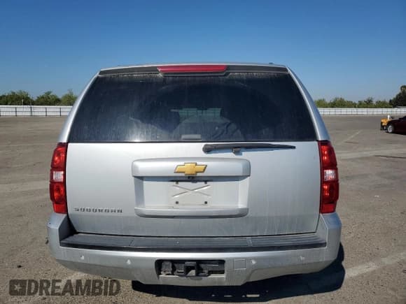 ✅ 2013 Chevrolet Suburban LS • VIN: 1GNSCHE06DR339393 • Lot: 87051565. Listed on Copart with 147,427 mi. Free auction sales archive from the USA and detailed vehicle history report at DreamBid. Image 6.