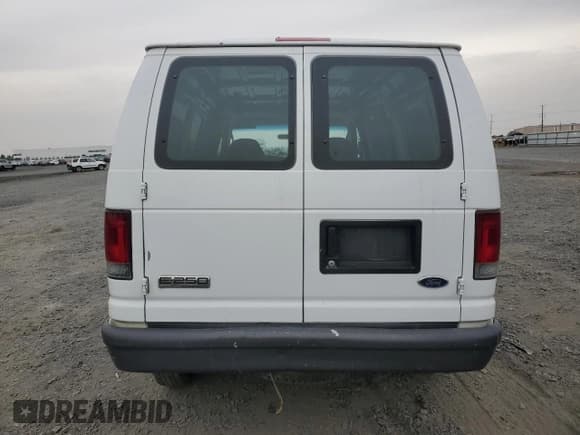 ✅ 2007 Ford Econoline Cargo Commercial • VIN: 1FTNE24W57DB07873 • Лот: 81800485. Опубликован ранее на Copart с пробегом 146 805 миль. Бесплатный доступ к архиву аукционных продаж из США и подробный отчёт об истории автомобиля на DreamBid. Изображение 6.