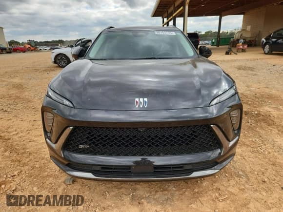 ✅ 2024 Buick Envision Sport Touring • VIN: LRBFZPE46RD049535 • Lot: 86163795. Listed on Copart with 31,669 mi. Free auction sales archive from the USA and detailed vehicle history report at DreamBid. Image 5.