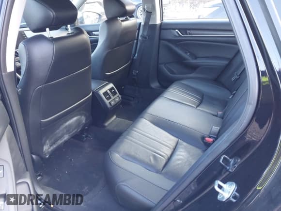 ✅ 2021 Honda Accord Touring • VIN: 1HGCV2F98MA008767 • Lot: 43813482. Listed on IAAI with 81,178 mi. Free auction sales archive from the USA and detailed vehicle history report at DreamBid. Image 8.