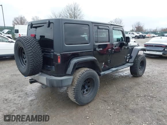 ✅ 2013 Jeep Wrangler Unlimited Sahara • VIN: 1C4BJWEG5DL538986 • Лот: 43730308. Опубликован ранее на IAAI с пробегом 148 843 миль. Бесплатный доступ к архиву аукционных продаж из США и подробный отчёт об истории автомобиля на DreamBid. Изображение 4.