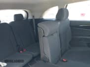 ✅ 2016 Kia Sorento LX • VIN: 5XYPG4A55GG153926 • Lot: 42862850. Listed on IAAI with 164,096 mi. Free auction sales archive from the USA and detailed vehicle history report at DreamBid. Image 8.