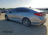 ✅ 2015 Hyundai Sonata Sport • VIN: 5NPE34AB7FH067484 • Lot: 64378815. Wystawiony na Copart z przebiegiem 117 252 mil. Bezpłatny archiwum sprzedaży aukcyjnych z USA i szczegółowy raport historii pojazdu na DreamBid. Zdjęcie 2.