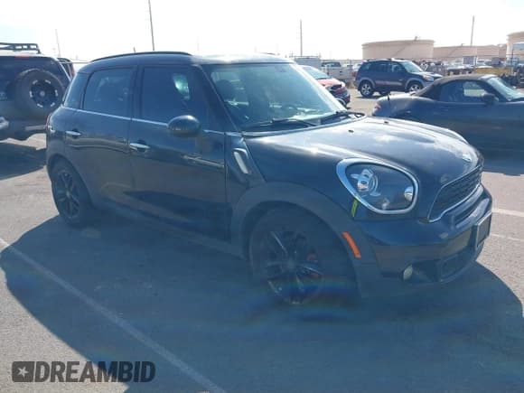 ✅ 2013 MINI Countryman S • VIN: WMWZC3C56DWP51045 • Lot: 43609104. Wystawiony na IAAI z przebiegiem 135 870 mil. Bezpłatny archiwum sprzedaży aukcyjnych z USA i szczegółowy raport historii pojazdu na DreamBid. Zdjęcie 1.
