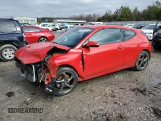 2019 Hyundai Veloster Premium z VIN KMHTG6AF4KU011072, wystawiony jako Copart lot #39301154 z przebiegiem 74 760 mil mil oraz Szkoda całkowita • Salvage title. Historia ofert i sprzedaży dostępna na DreamBid. Obrazek 1.