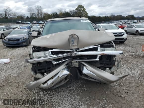 2003 Chevrolet Suburban LT с VIN 3GNFK16Z43G105731, выставлен на аукционе Copart как лот 80992164 с пробегом 131 506 миль миль и Списание • Salvage title. История ставок и продаж доступна на DreamBid. Изображение 5.