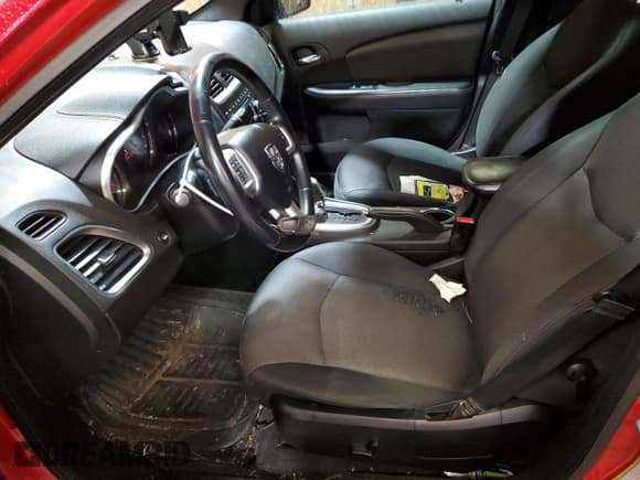 ✅ 2013 Dodge Avenger SXT • VIN: 1C3CDZCB3DN646410 • Лот: 90997585. Опубликован ранее на Copart с пробегом 124 001 миль. Бесплатный доступ к архиву аукционных продаж из США и подробный отчёт об истории автомобиля на DreamBid. Изображение 7.