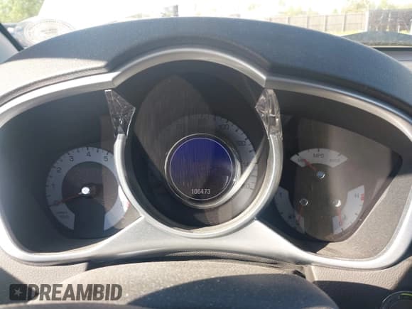 ✅ 2012 Cadillac SRX Performance Collection • VIN: 3GYFNEE30CS652829 • Lot: 42156961. Wystawiony na IAAI z przebiegiem 106 473 mil. Bezpłatny archiwum sprzedaży aukcyjnych z USA i szczegółowy raport historii pojazdu na DreamBid. Zdjęcie 15.