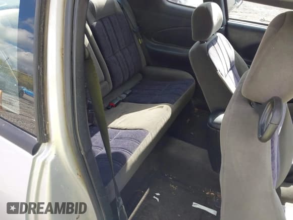 ✅ 2004 Chevrolet Monte Carlo LS • VIN: 2G1WW12E249399506 • Лот: 43571722. Опубликован ранее на IAAI с пробегом 196 412 миль. Бесплатный доступ к архиву аукционных продаж из США и подробный отчёт об истории автомобиля на DreamBid. Изображение 8.