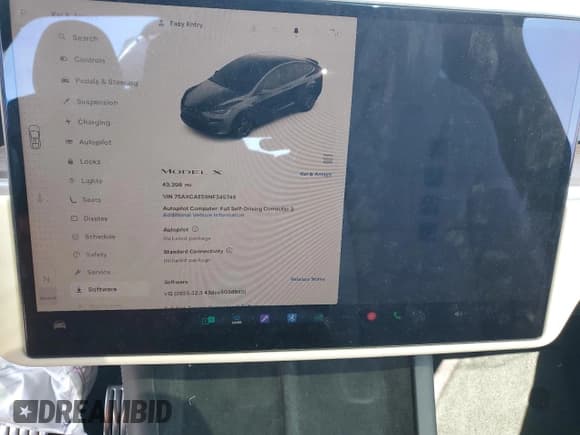 ✅ 2022 Tesla Model X • VIN: 7SAXCAE59NF345748 • Lot: 84267705. Wystawiony na Copart z przebiegiem 49 398 mil. Bezpłatny archiwum sprzedaży aukcyjnych z USA i szczegółowy raport historii pojazdu na DreamBid. Zdjęcie 9.