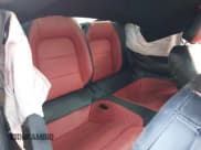 ✅ 2017 Ford Mustang GT • VIN: 1FA6P8CF2H5277824 • Lot: 43189021. Wystawiony na IAAI z przebiegiem 33 174 mil. Bezpłatny archiwum sprzedaży aukcyjnych z USA i szczegółowy raport historii pojazdu na DreamBid. Zdjęcie 8.