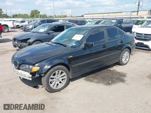 2004 BMW 3 Series 325i with VIN WBAEV33434KR27072, listed as a IAAI auction lot 43345034 with 150,731 mi miles and . Bid and sale history available at DreamBid. Image 17.