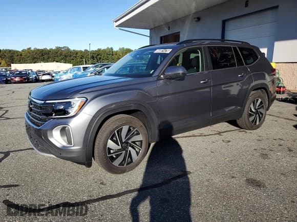 ✅ 2025 Volkswagen Atlas SE • VIN: 1V2HR2CA7SC572904 • Lot: 86801475. Wystawiony na Copart z przebiegiem 2 215 mil. Bezpłatny archiwum sprzedaży aukcyjnych z USA i szczegółowy raport historii pojazdu na DreamBid. Zdjęcie 1.